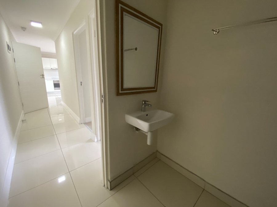 2 Bedroom Property for Sale in Zonnebloem Western Cape